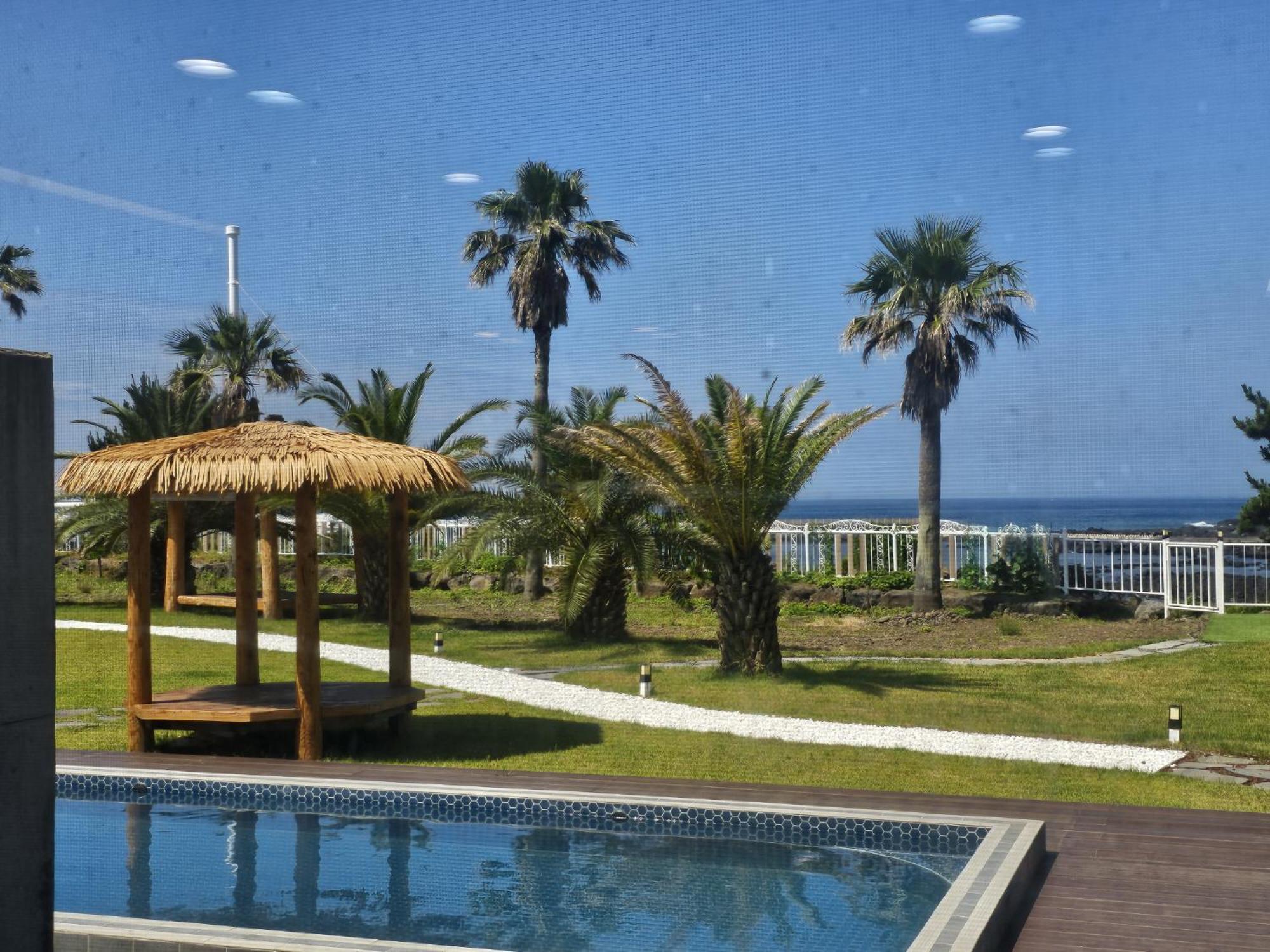 סאוגוויפו Jeju Badayeon Villa מראה חיצוני תמונה